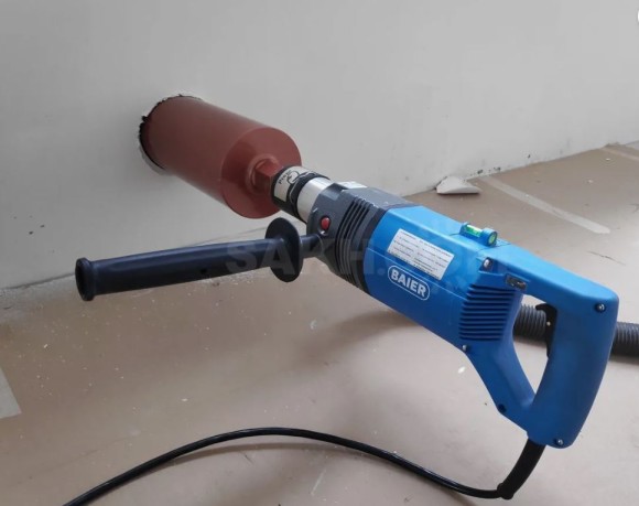 Алмазное бурение отверстий Ø 25-52 (за см)